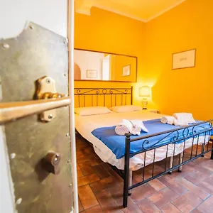 S1 - Serristori Tower Apt - Dolcevita Firenze