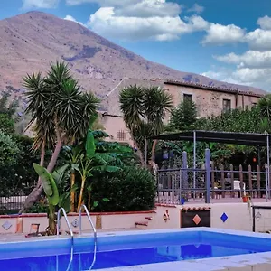 Fondaco Di Casa vacanze Scillato (Sicily)